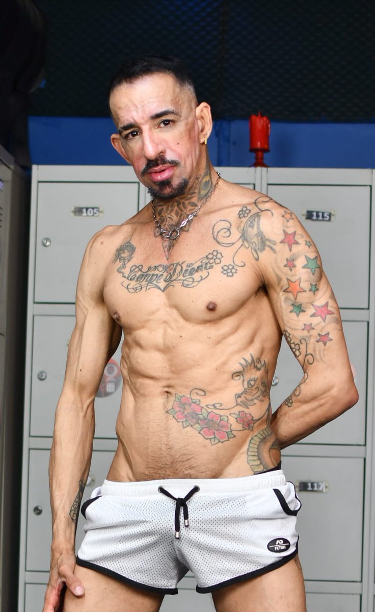 chicosyvestuarios (@enlosvestuarios) on Twitter photo #ActoresPorno / Entrevista a <a href="/juanbrasile/">Juan.Braslen</a> que nos habla de su trayectoria en el mundo del porno gay.
"Hay que vender una escena que convenza al espectador, por lo que busco sexo, pasión y realidad"
loschicosdelvestuario.com/2025/07/entrev… #ActoresPorno / Entrevista a <a href="/juanbrasile/">Juan.Braslen</a> que nos habla de su trayectoria en el mundo del porno gay.
"Hay que vender una escena que convenza al espectador, por lo que busco sexo, pasión y realidad"
loschicosdelvestuario.com/2025/07/entrev…