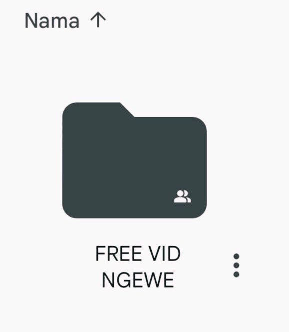 Bahan ngocok komen aja