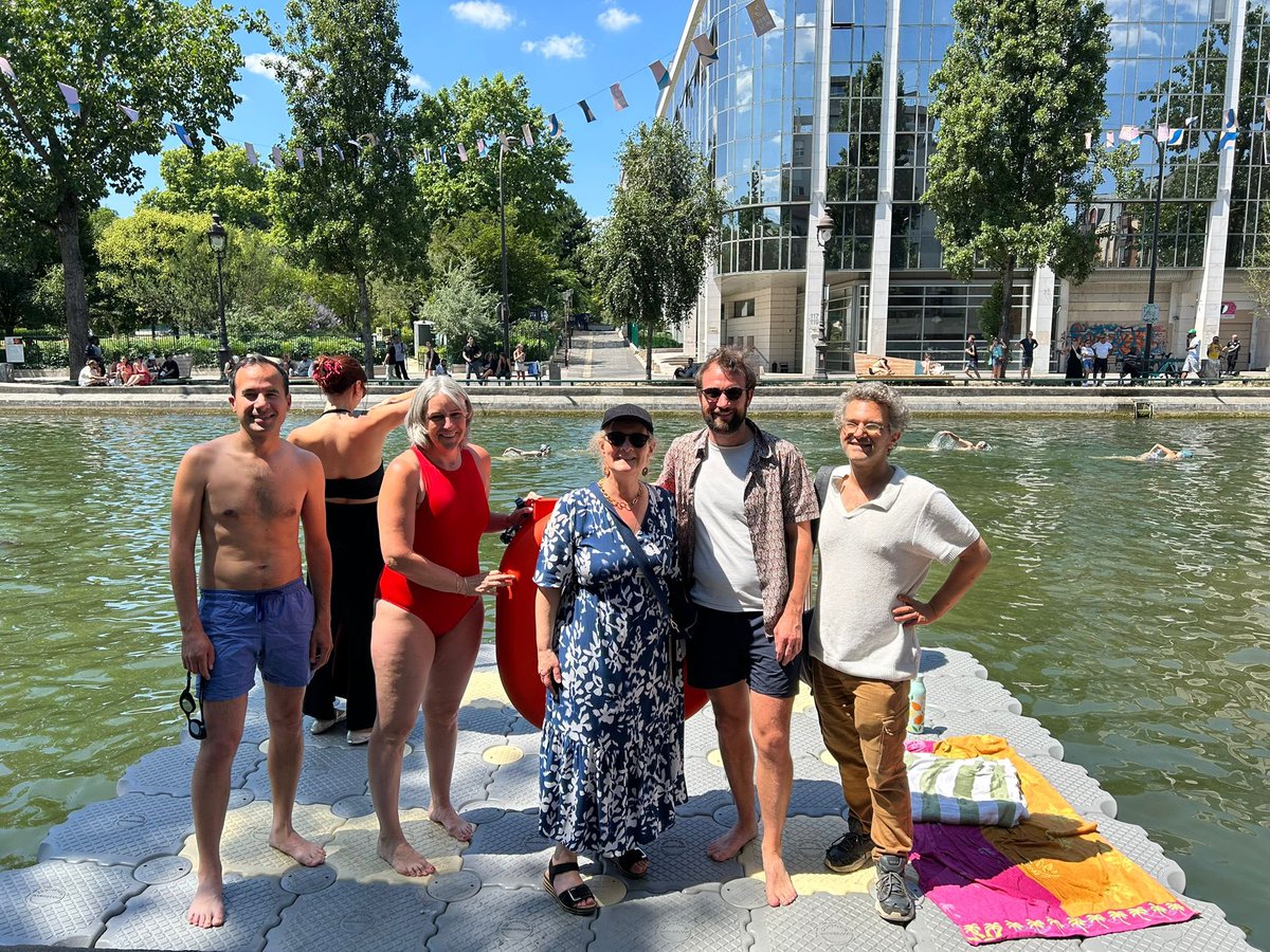 ACORDEBARD's tweet image. 🩱🩳🤿 La baignade dans le canal Saint Martin est ouverte aujourd’hui ! Venez vous rafraîchir devant l’espace Jemmapes et profiter des nombreuses installations dans le cadre de Paris Plages . ☀️