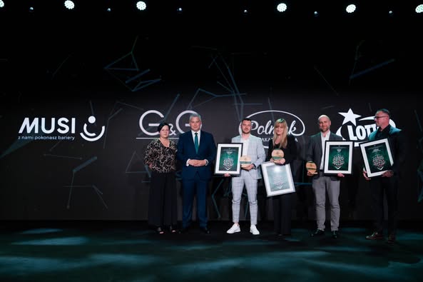 Dziękujemy:
📷MUSI Lublin - Z nami pokonasz bariery, 
📷Volkswagen G&amp;G Auto Lublin, 
📷Makaroniarni Polmak, reprezentowanej przez Dominika Polaka, Prezesa Zarządu
📷Totalizatorowi Sportowemu Oddział Lublin.
Wasze wsparcie to coś więcej niż logo na banerze🤍💚