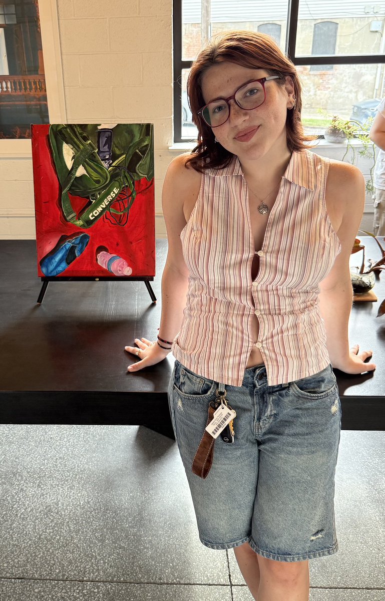 First art show for this one last night. Proud doesn’t begin to describe my feelings. Huge things ahead for Ruby!!  😘😍🎨🖼️👩‍🎨

#ProudDad