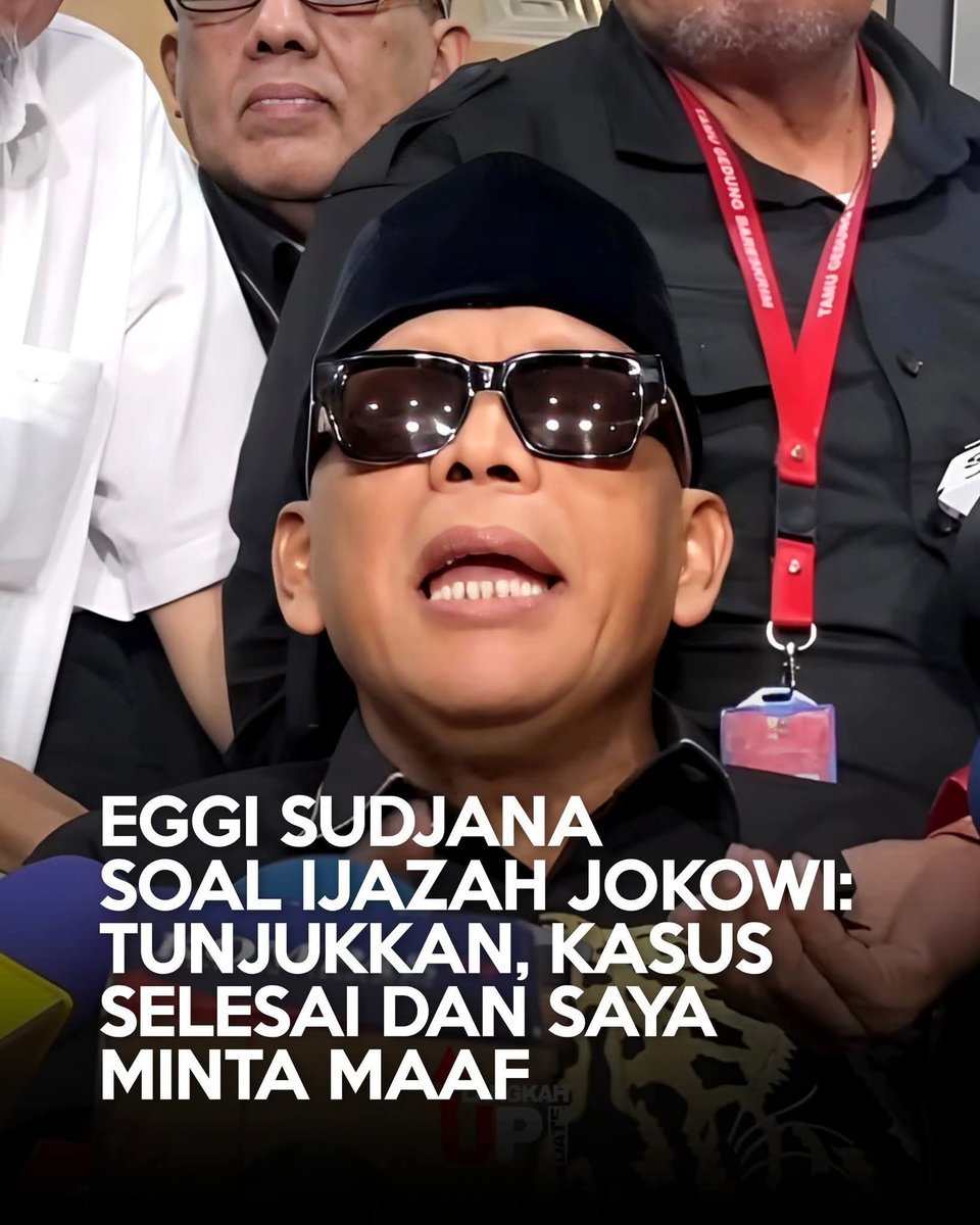 Weeeiii EGGI sudjana. bodoh dan dungu ...kau yang nuduh Pa Jokowi ijasahnya Palsu....ngapain pak Jokowi yang harus tunjukkan ijasah aslinya kepada kau...
Kau yang buktikan sendiri to dungu, termasuk kawan kawan kau itu dungu‼️‼️