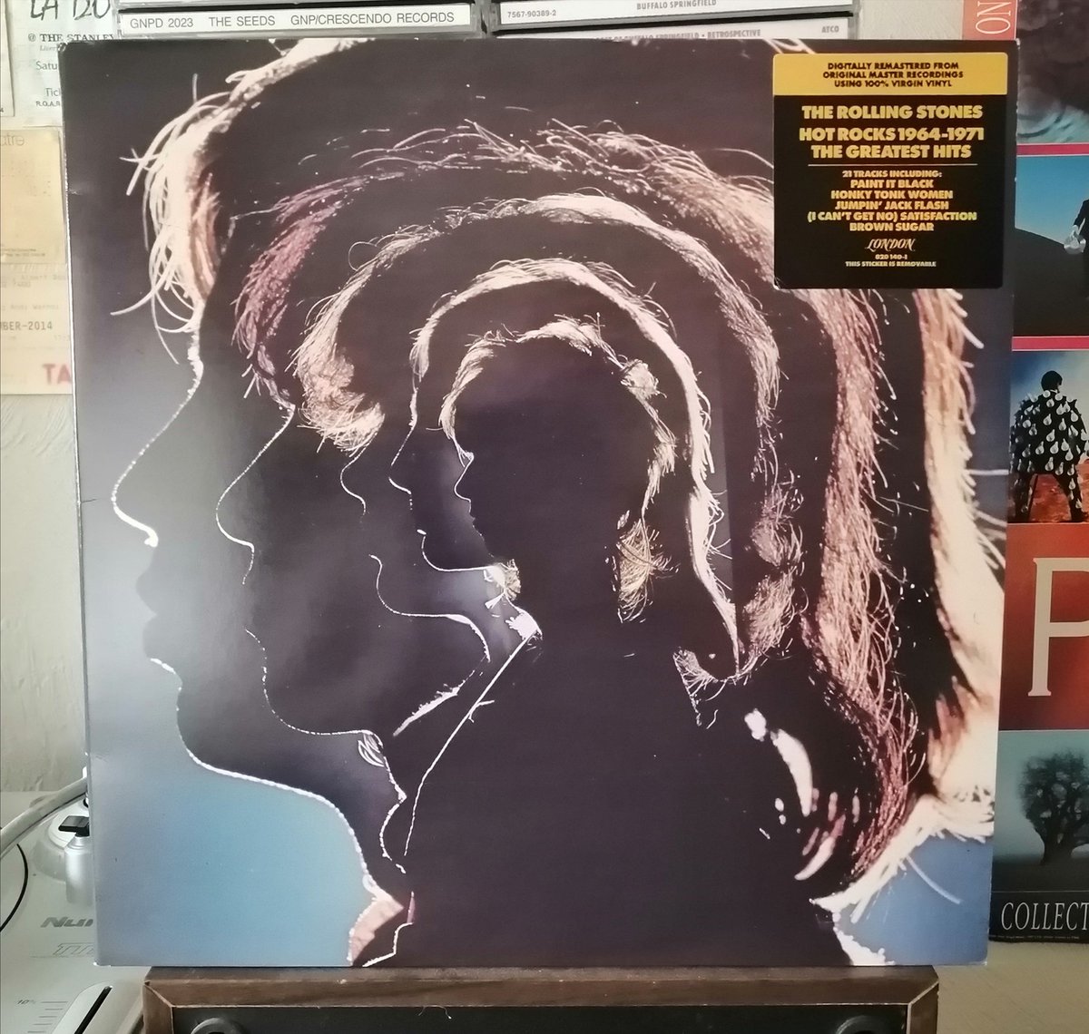 ColinW83's tweet image. Sunday afternoon vinyl listen.
#hotrocks #therollingstones #mickjagger #keithrichards #brianjones #micktaylor #billwyman #charliewatts #andrewloogoldham #jimmymiller #londonrecords #vinyl #33rpm