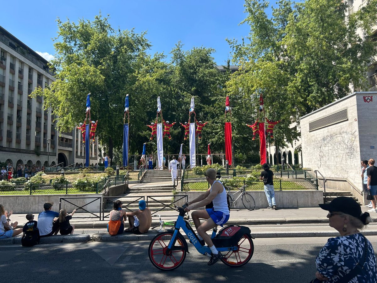 ACORDEBARD's tweet image. 🧑🚒 Merci aux @PompiersParis pour leur spectacle quai de Valmy qui a ravi petits et grands spectateurs ! 🤸