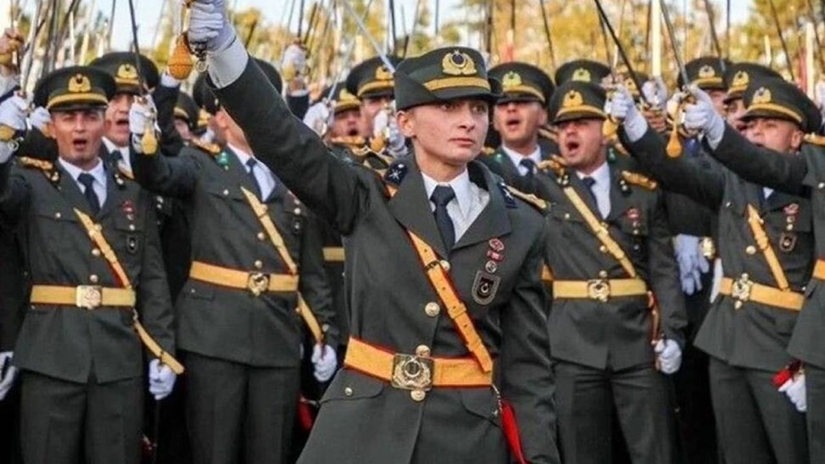 #UNUTMA!
Dağdaki eli kanlı piçleri affedenler
Türk milletinin evlatlarını edemedi!