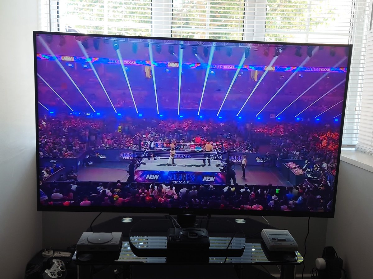 shahanshahan's tweet image. Forced to take a break after watching #AEWAllIn Texas due to it being SIX HOURS LONG
Currently getting my way through #NXTGAB & #SNME