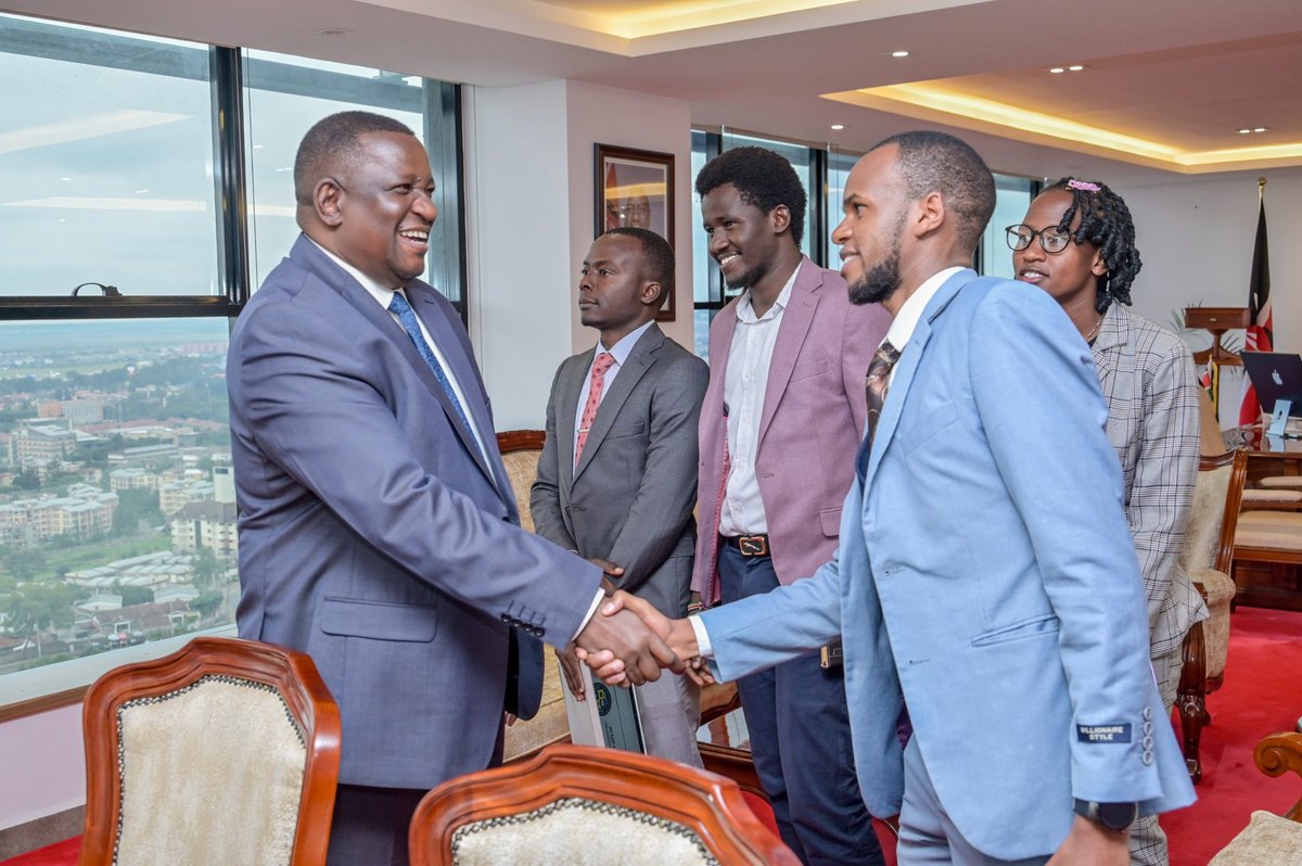 _Harrison_NM's tweet photo. This week, ACSAP-K &amp; our Patron Ms. Charlene Ruto met CS Hon. Salim Mvurya to discuss the National Youth Dialogue Committee.

Together, we’re shifting from protest to policy, and ensuring youth voices shape national action.
@charlruto @nature_dav
#ACSAPK  #FromProtestToPolicy https://t.co/35xS7GvATH