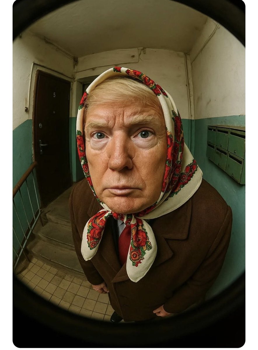 Let me in Jeffrey 👀👀