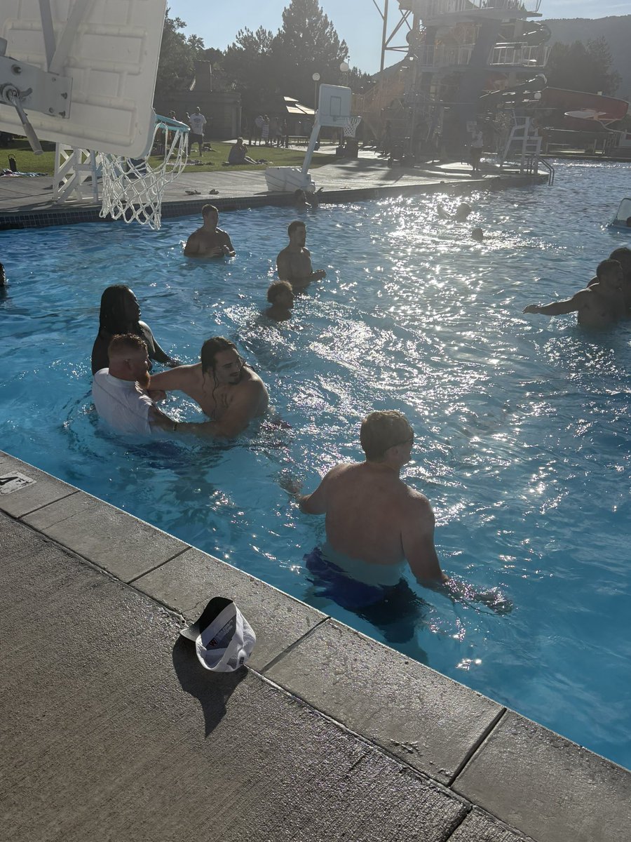 gnduff's tweet image. Nothing like a little pool bball with the guys! @BengalGridiron #STATE