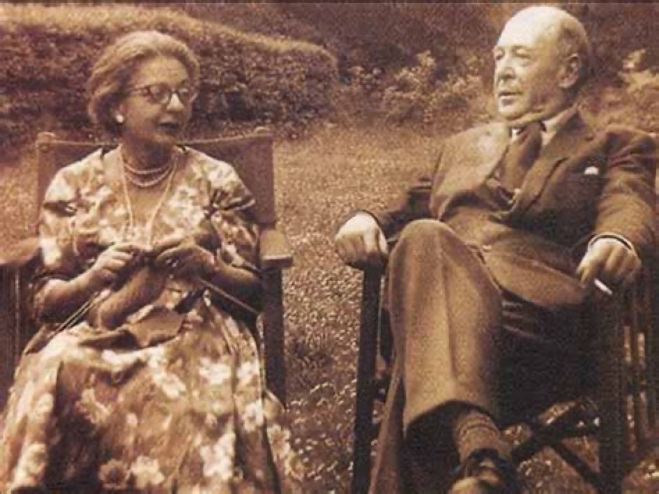 HistoricalRook's tweet image. #OTD July 13, 1960:
Death in Oxford of Joy Davidman Lewis, wife of C.S. Lewis. The story of her marriage to Lewis became a TV film Shadowlands, followed by a stage play and theatrical film of the same name.