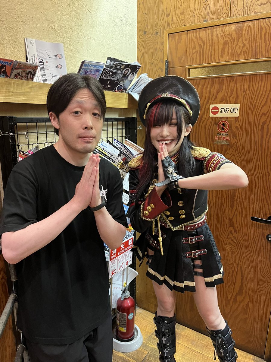 椎名ひかり 土下座ロード サイン色紙 【公式通販】