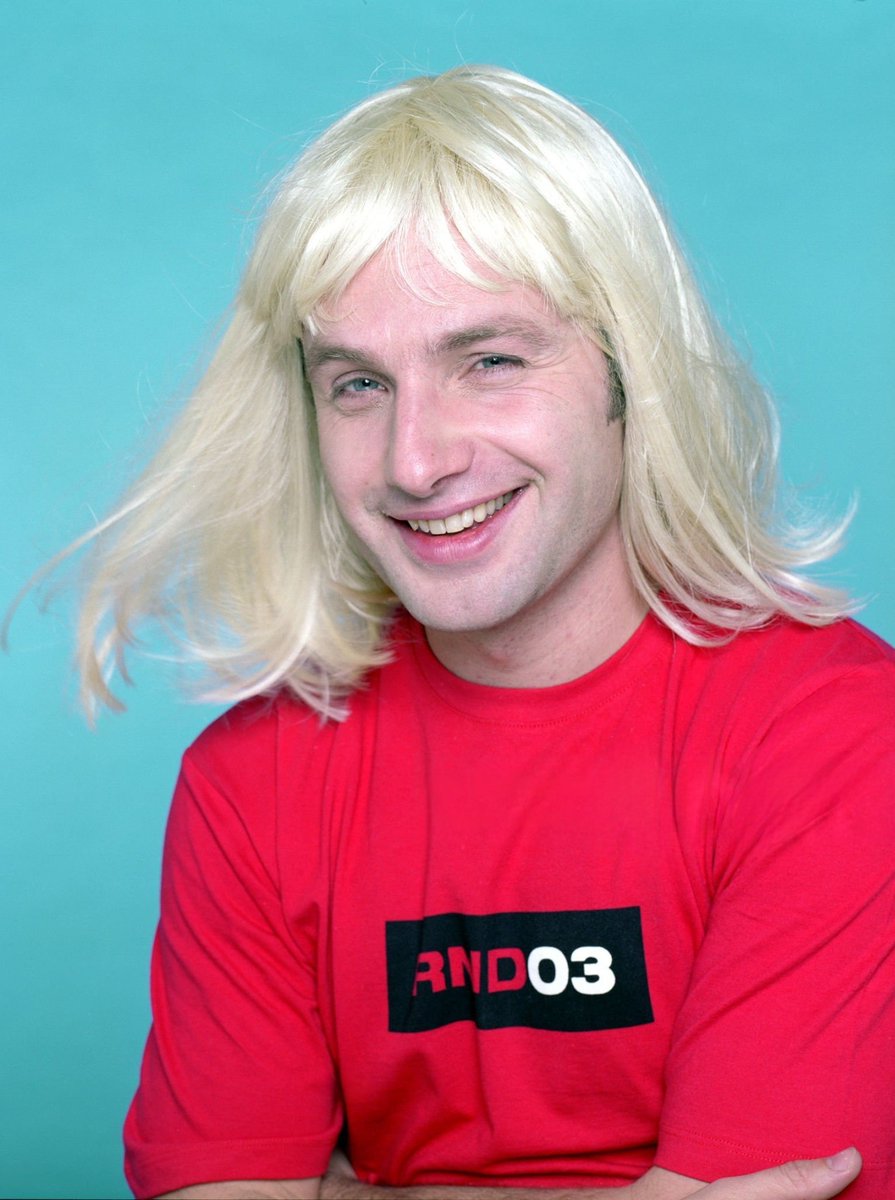 andyarchives's tweet image. andrew lincoln with a blonde wig for red nose day 2003! this will always be funny