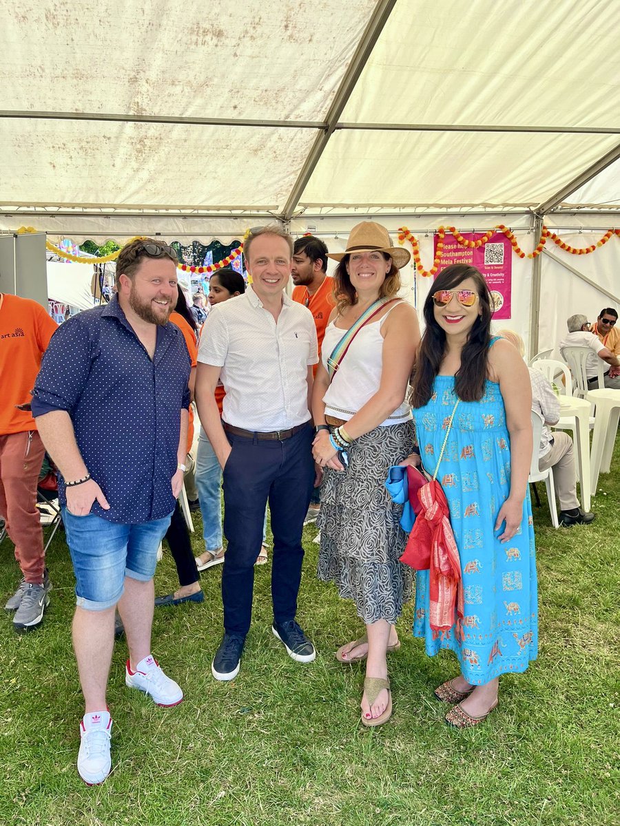 LabourSatvir's tweet image. #SouthamptonMela this weekend - gets bigger and better every year! Pop down for some amazing food, music, dance, arts and crafts and so much more!
Huge congratulations to the #ArtAsia team.
Festival season in Southampton is my fav 🙌🏾🥰