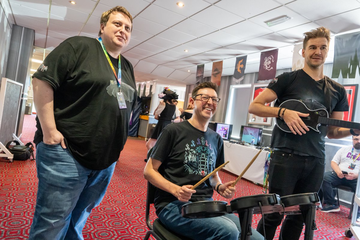 Leator's tweet image. Thank you all for an other amazing #SoTFest. Sadly too many people to tag.
Only two crews managed to beat our new Rockband x SoT Parkour Challenge. It was so incredible seeing the reactions to the challenge & having @ChappersChapman giving it a go.
See you all in 2026 👀
