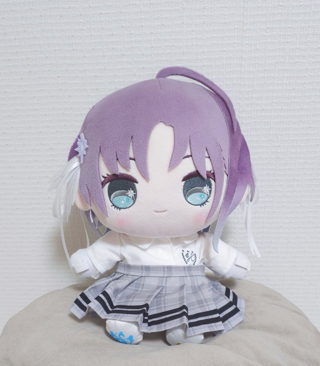 mymochitoruchan's tweet image. もち透ちゃんのチークを塗り直してシャツを作ったよ. 𓂃 🪡
あとネクタイとカーディガンだ✊🏻