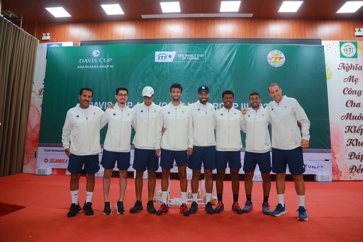 🎾 كأس ديفيز آسيا/أوقيانوسيا المجموعة الثالثة 2025

نتائج القرعة:
📍 المجموعة A:
تايلاند 🇹🇭
السعودية 🇸🇦
فيتنام 🇻🇳
سنغافورة 🇸🇬

📍 المجموعة B:
إندونيسيا 🇮🇩
سوريا
الأردن 🇯🇴
سريلانكا 🇱🇰
كمبوديا 🇰🇭

🗓 التاريخ: 14-19 يوليو
📍 الموقع: فيتنام 🇻🇳

💪 أولى مواجهات الأخضر غداً أمام