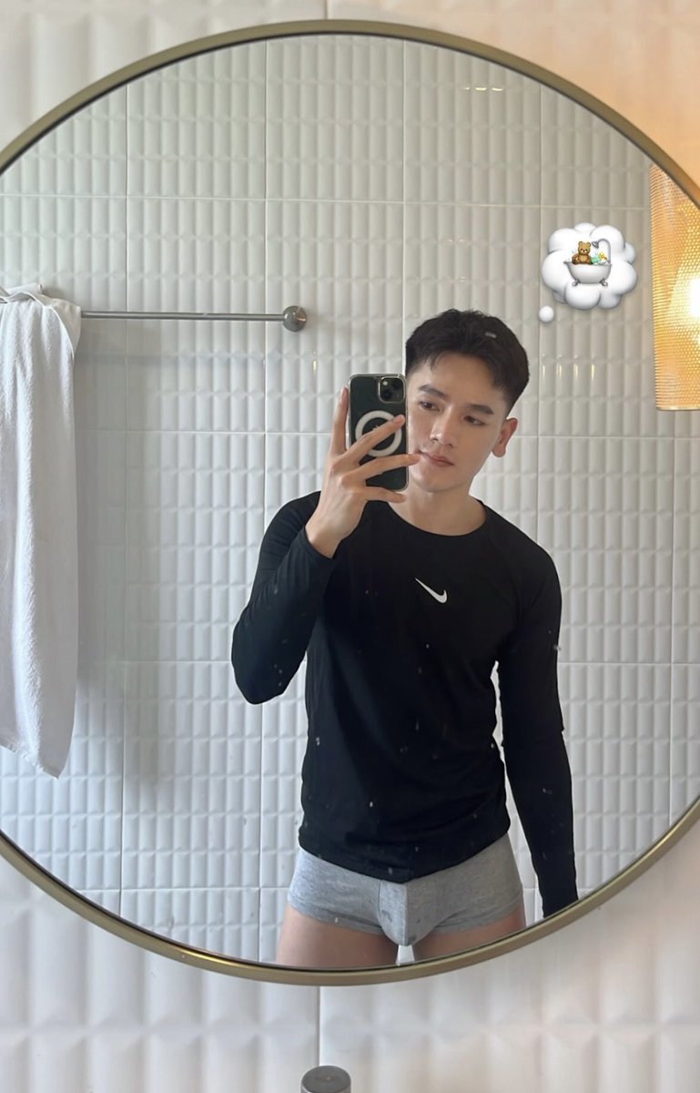 sister หงส์ทำไรอยู่ 💭