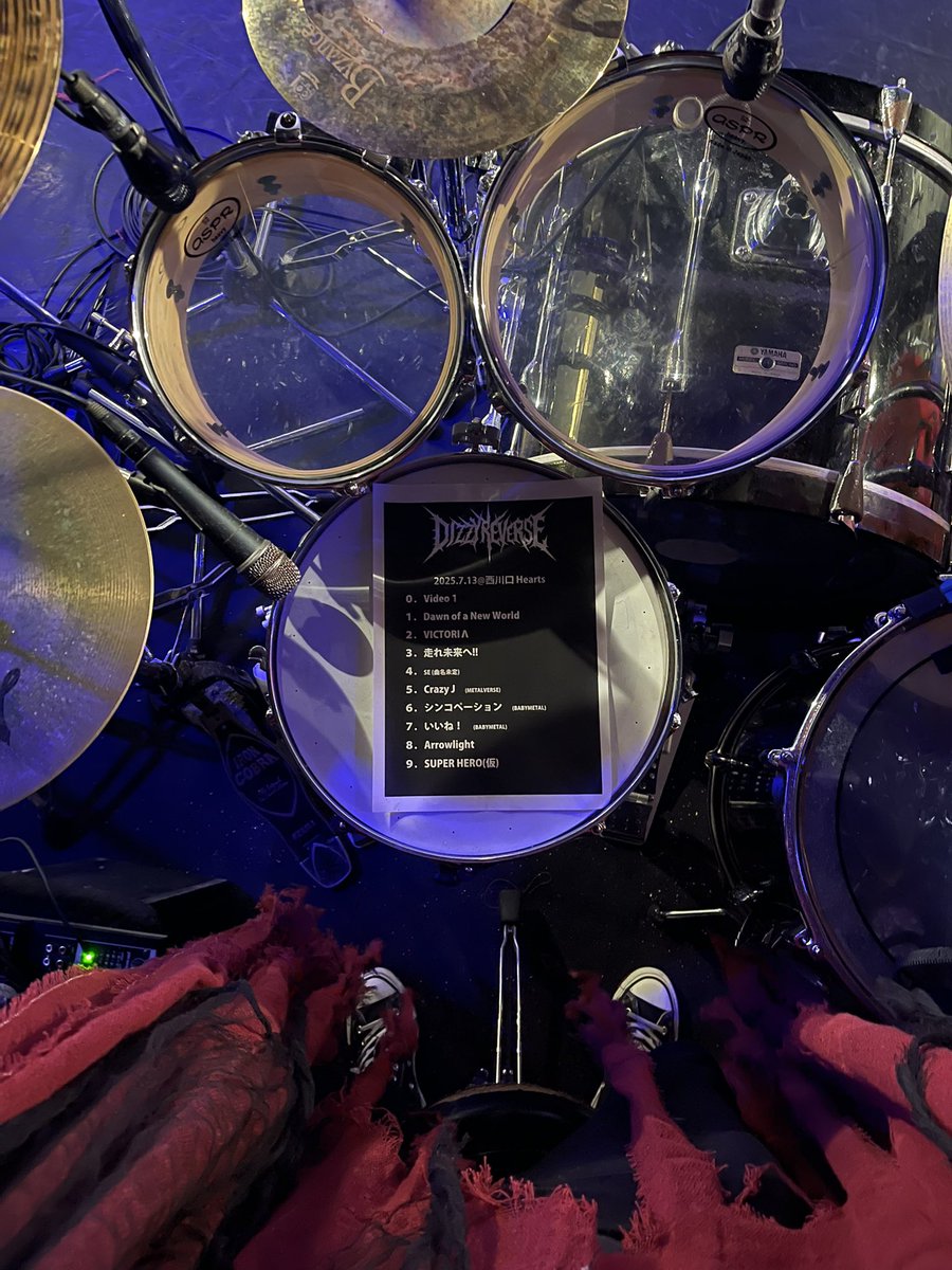 お披露目ライブありがとでした🙋🏻‍♂️
#DIZZYREVERSE