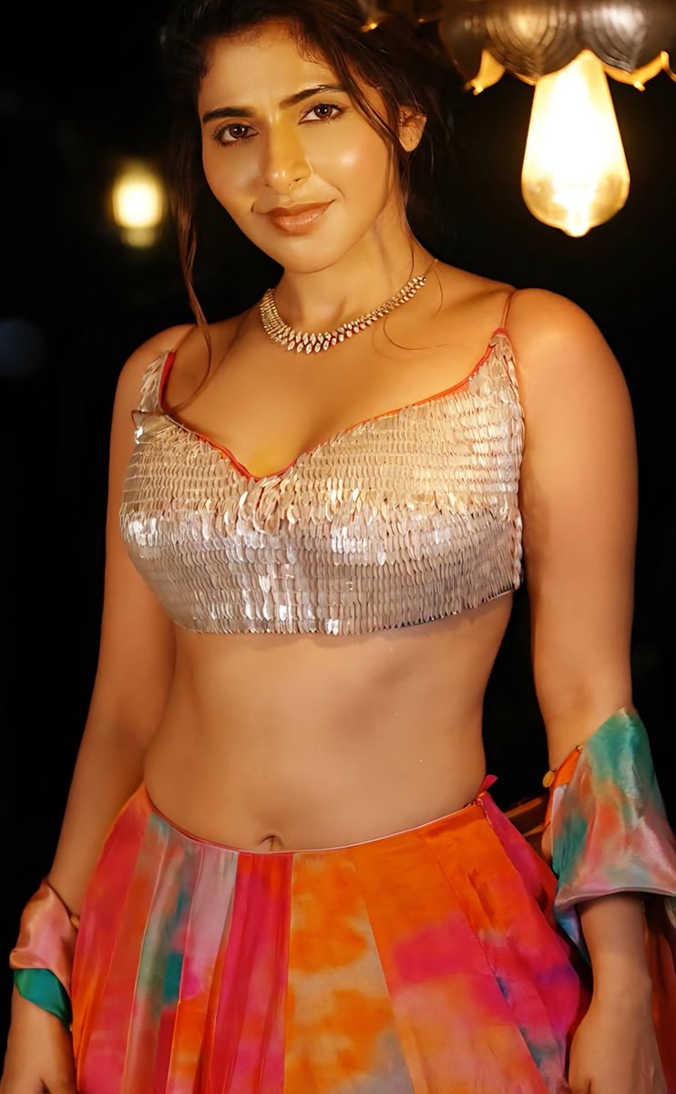 GvvkWRaWoAAaUHZ?format=jpg&name=medium