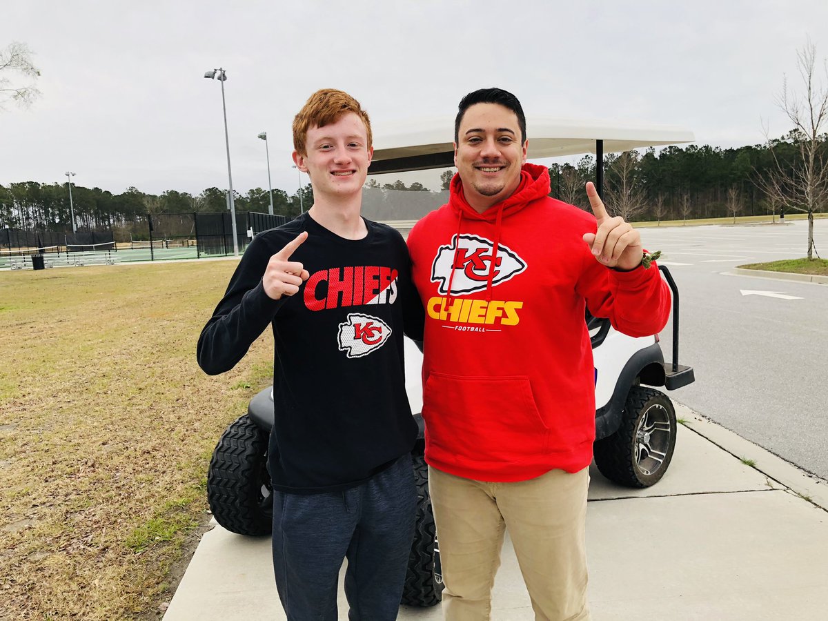 CoachAHarrell11's tweet image. Coolest piece of coaching is seeing players graduate, grow up, and start their lives! 

Was blessed to have these fellas my first year as an OC in Charleston

6 years later they stop on a cross country road trip!