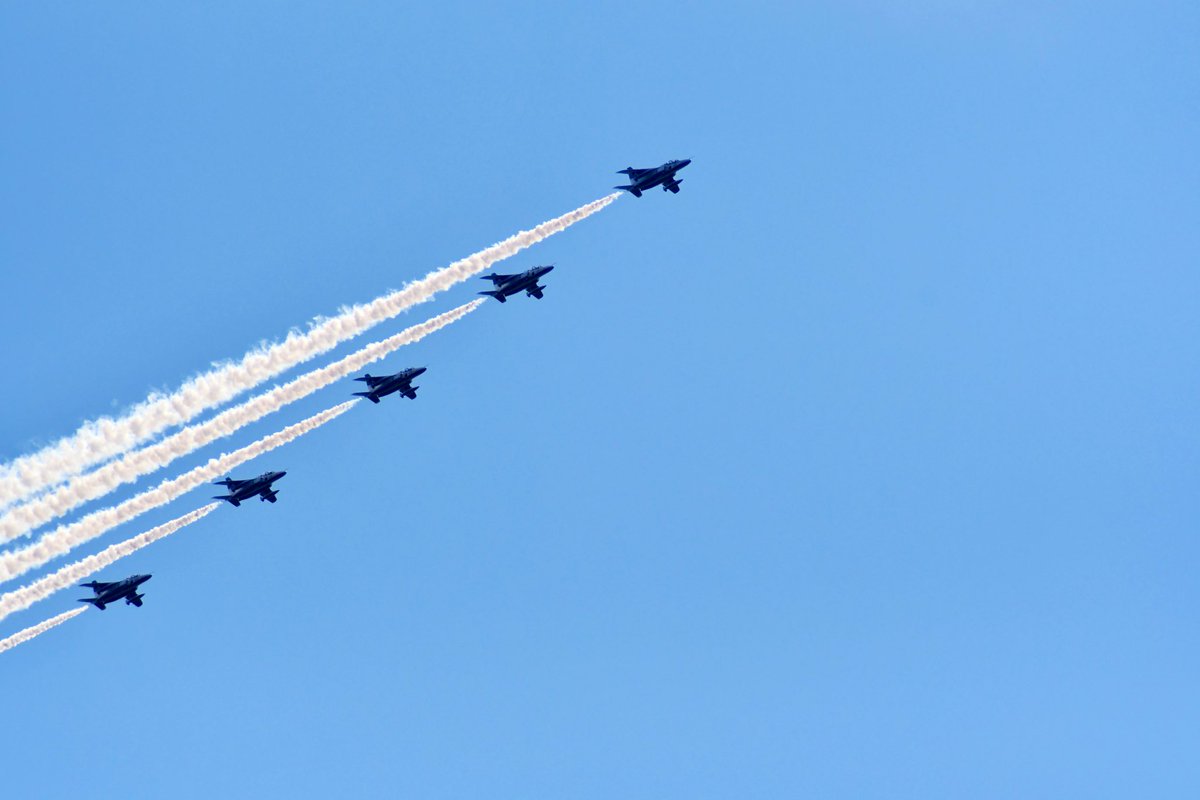 彼女の演目を見に万博に行く予定が完全にこっちにシフトしてしまった💦💦
(彼女の写真も忘れず😌💭)

 #ブルーインパルス道中
 #大阪万博道中