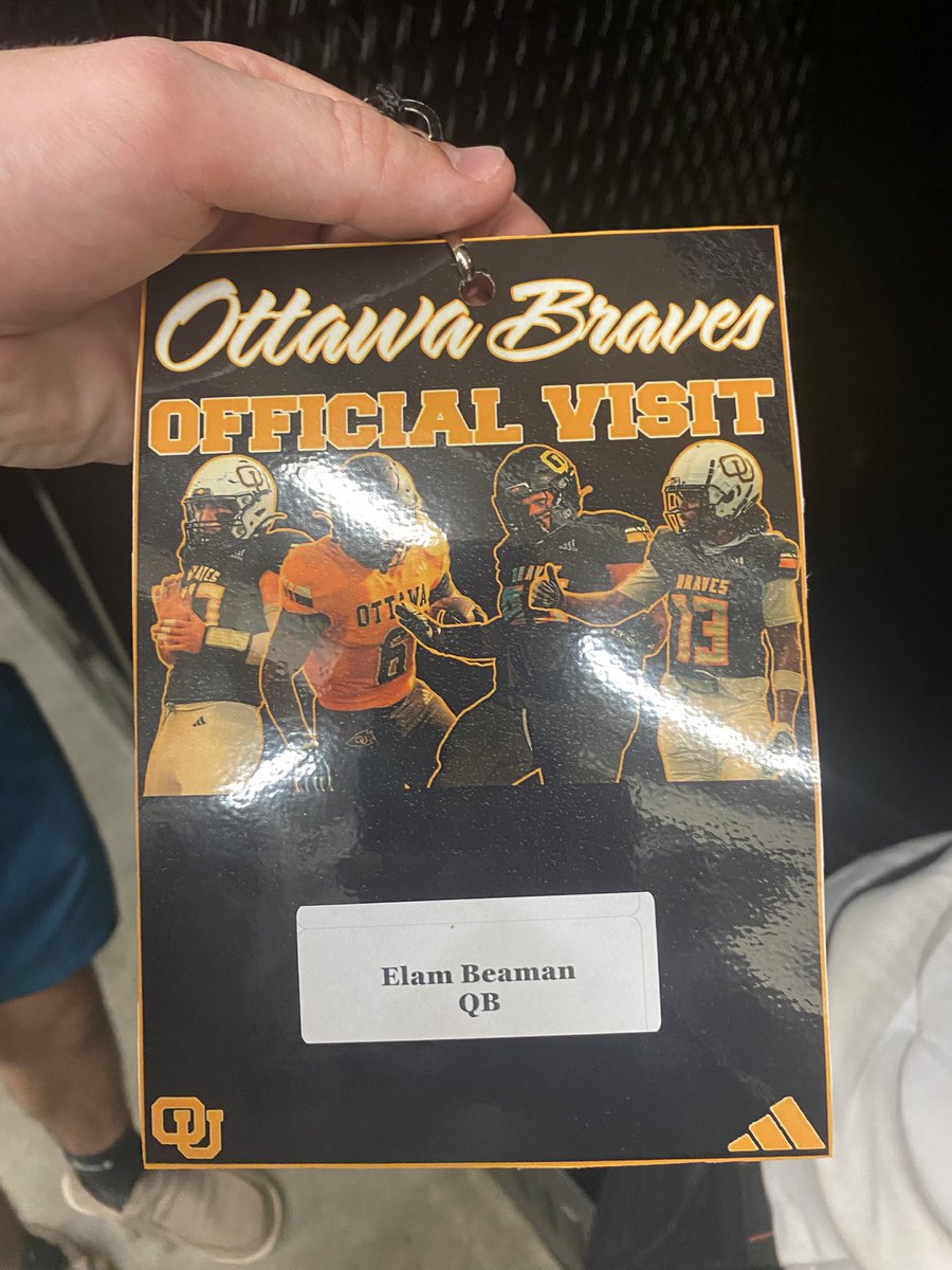 elambeaman's tweet image. A huge thank you to @CoachNickDavis @Coach_CAnderson @Coach_CEdwards and @CoachSCDub for inviting me out to come ball at Ottawa on a beautiful Saturday evening!!!