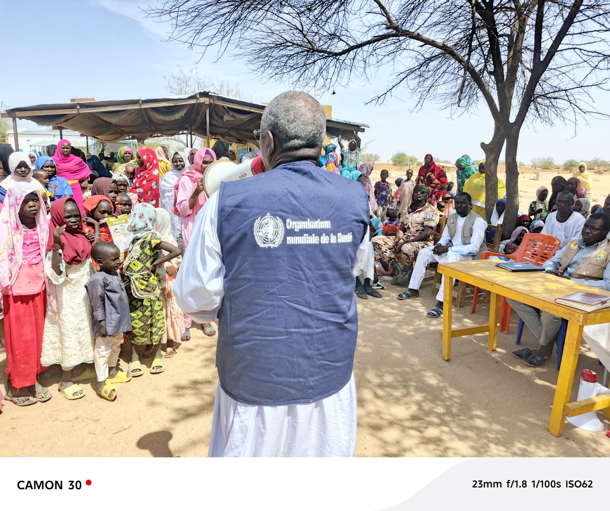 OmsTchad's tweet photo. 💉Avec l’appui de @OMS, @Gavi & @ICG (Groupe de coordination internationale) une campagne de riposte contre la #méningite lancée le 1er juillet dans 3 districts du #Ouaddaï 🇹🇩 par @santeTchad.
🎯+264 000 enfants/adolescents ciblés
🔬1ère utilisation du vaccin #Men5CV au #Tchad. https://t.co/bl8z6QSYO6