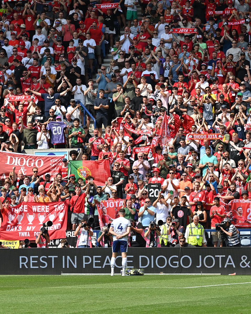Rest in peace, Diogo and André. 🙏

#pnefc