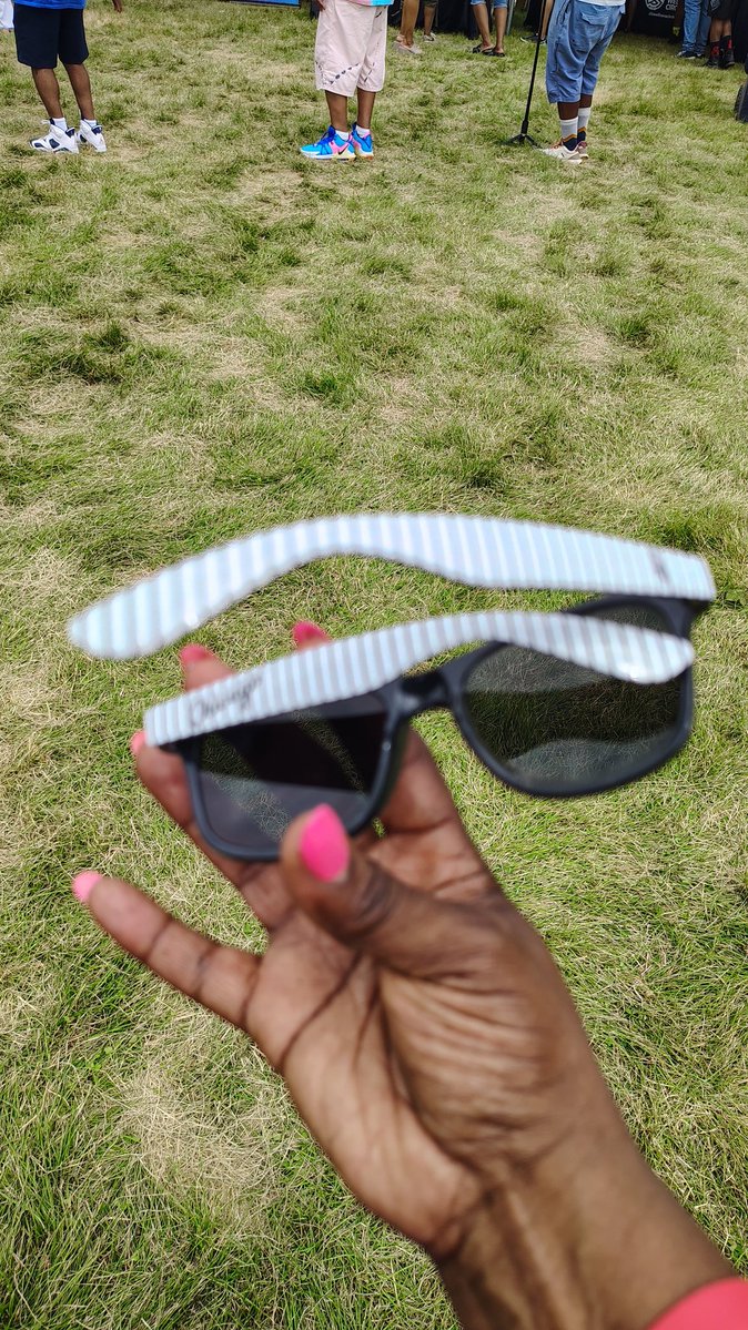 misszanette's tweet image. Thanks for the @whitesox sunglasses at the @Chosen_Few_DJS picnic.