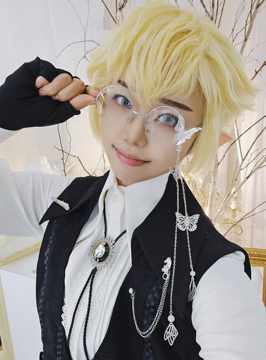 기다렸어, 모험가. 네 여행은 어땠는지 들려줘.

<a href="/SeM_Stellarum/">꿈과 별의 바다.</a>