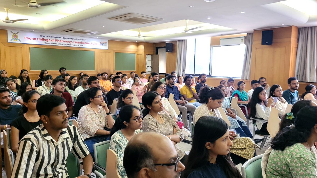 "Poona College of Pharmacy celebrates late Dr. S.L. Bodhankar's birth anniversary with Dr. N.K. Subhedar's thought-provoking lecture: "Rewiring the Brain: Neuroscience of Learning &amp; Memory"! 🧠🎓 #PharmacyEducation #Neuroscience"