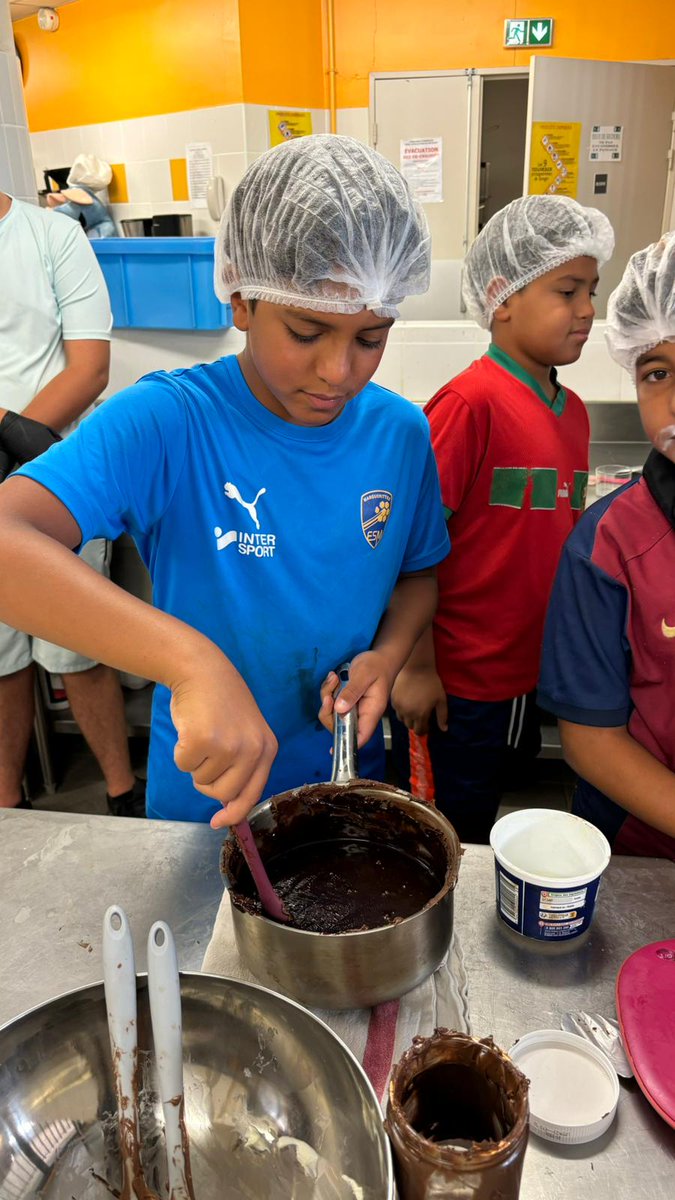 Clg_LesOliviers's tweet photo. Dispositif École Ouverte du 9  au 11/2025 :
Au programme : Cuisine pour mettre en pratique des notions en sciences, Enigmes par équipe prétexte à travailler les Mathematiques et le Français, atelier Robotique, activités culturelles et sportives.
@Dsden30
@acmontpellier https://t.co/ENhrF0KdeF