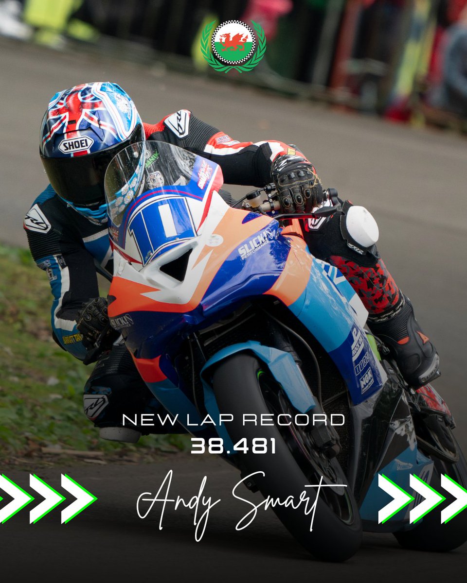 Official_APRR's tweet image. 🙌 Andy Smart. Take a bow! Wow!

#AberdareParkRoadRaces #RoadRacing #LapRecord