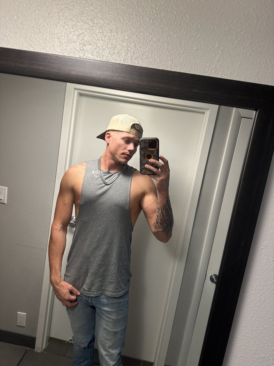 flexwithapurpos's tweet photo. You’re already watching. Might as well subscribe and see what I really do when the camera’s just for you… no limits. No mercy. Just raw, unfiltered pleasure. 
🔗 links waiting. Don’t keep me waiting too. 
#onlyfans #NSFWcontent #subscribe #thirsttrap https://t.co/GQVU2Fsnvc