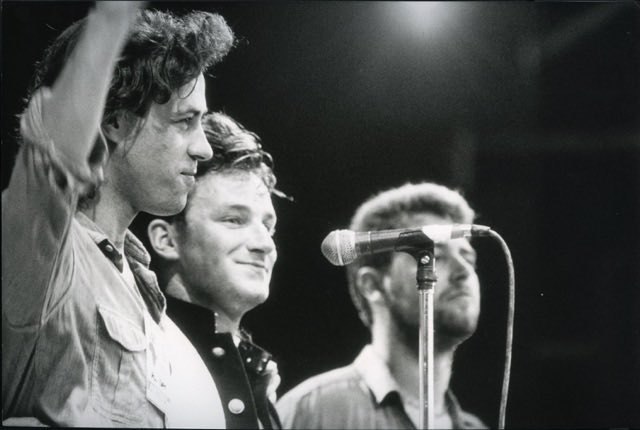 JOSE_CDMX's tweet photo. 40 años después. https://t.co/YltKYWcqpM