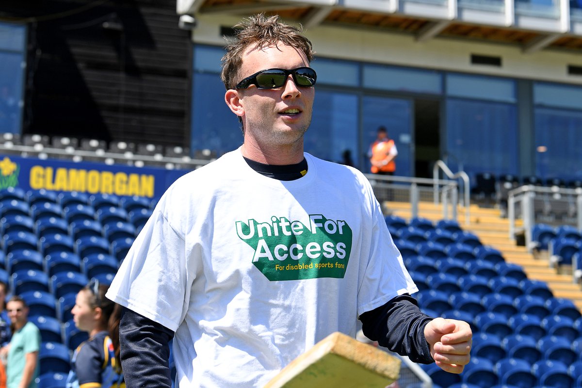 GlamCricket's tweet photo. As part of Unite for Access,Β Β a nationwide initiative to improve access and inclusion for disabled sports fans, our Glamorgan players today showed their support for the campaign at Sophia Gardens π
Read more π https://t.co/jPjgVONB51
#GLAMvGLOS
#OhGlammyGlammy https://t.co/4xEW7ZJkI1