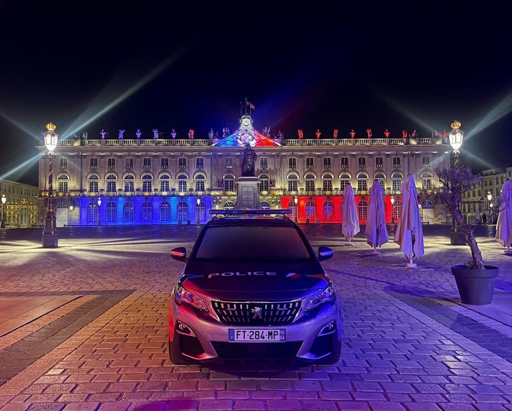 #14Juillet | De #Luneville à #Longwy, en passant par #Nancy, les policiers de #MeurtheEtMoselle  sont pleinement mobilisés ce soir et demain pour assurer votre sécurité lors des festivités et feux d’artifice de la Fête nationale.
#SoyezPrudents 
bonnes #fêtes à toutes et tous