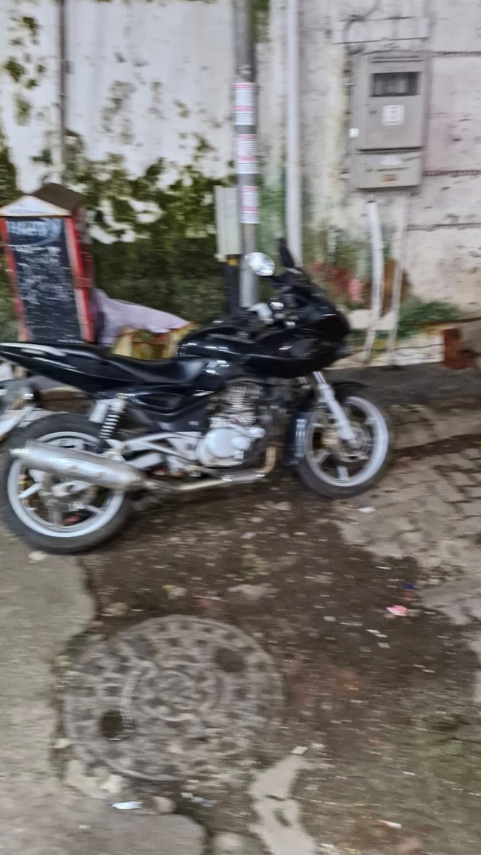sar4az's tweet photo. @MTPHereToHelp @CPMumbaiPolice 
Sir
Despite of several complaints, people still park bikes in no parking zone
  cars or sometimes ambulances unable to turn and wait for hours due to bikes parking
Can you pls take action
Hariyanawala lane
Kurla station west https://t.co/Hklzz7b9FS