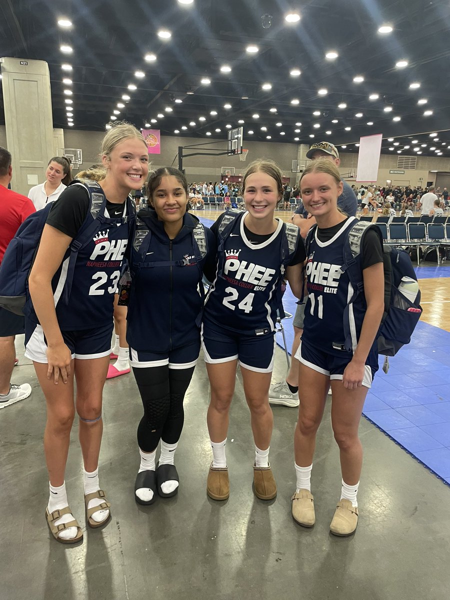 I love to you see bonding with your <a href="/TCHSGirlsHoops/">Fr. Tolton Girls Basketball</a> teammates at the <a href="/TFNsRun4Roses/">TFN's Run 4 Roses</a> <a href="/KobiRoss24/">Kobi Ross</a> !! These girls are building for success!! <a href="/PheeElite/">Napheesa Collier Elite</a> <a href="/PheeEliteCOMO/">Napheesa Collier Elite COMO</a> <a href="/PGHMissouri/">Prep Girls Hoops Missouri</a> <a href="/ProspectShowcse/">Prospect_ShowcaseWBB</a> <a href="/JrAllStarBB/">Jr. All-Star Girls Basketball</a> <a href="/AvaKotovsky/">Ava Kotovsky</a> <a href="/MrsBaller_3/">Aqua Bradley</a> <a href="/Jacksondub/">Jackson Dubinski</a> #shoutout2T#workiswork💪💪