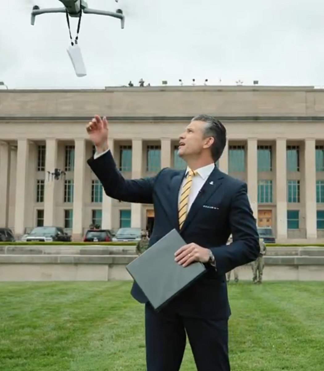 Dexerto's tweet image. Metallica issued a copyright strike against the U.S. government for using their music in a military drone video

The Pentagon was forced to delete the video and re-uploaded it with no music