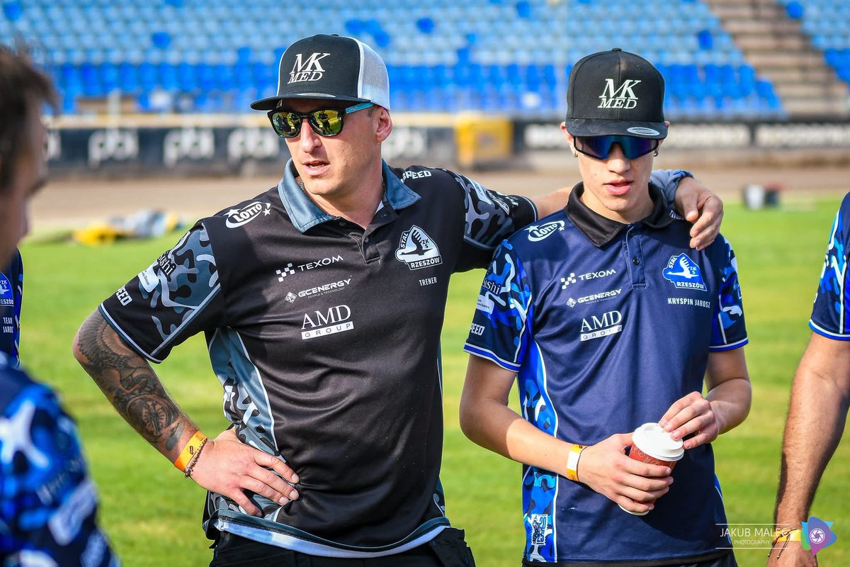 h69speedway's tweet photo. Galerię zdjęć z wczorajszego Finału MMPPK w Lublinie możecie zobaczyć na naszej stronie internetowej ⬇️

https://t.co/wA5yqfrhkQ

#METALKAS2Ekstraliga 
#Speedway 
#MMPPK https://t.co/pKbGGUD6IR