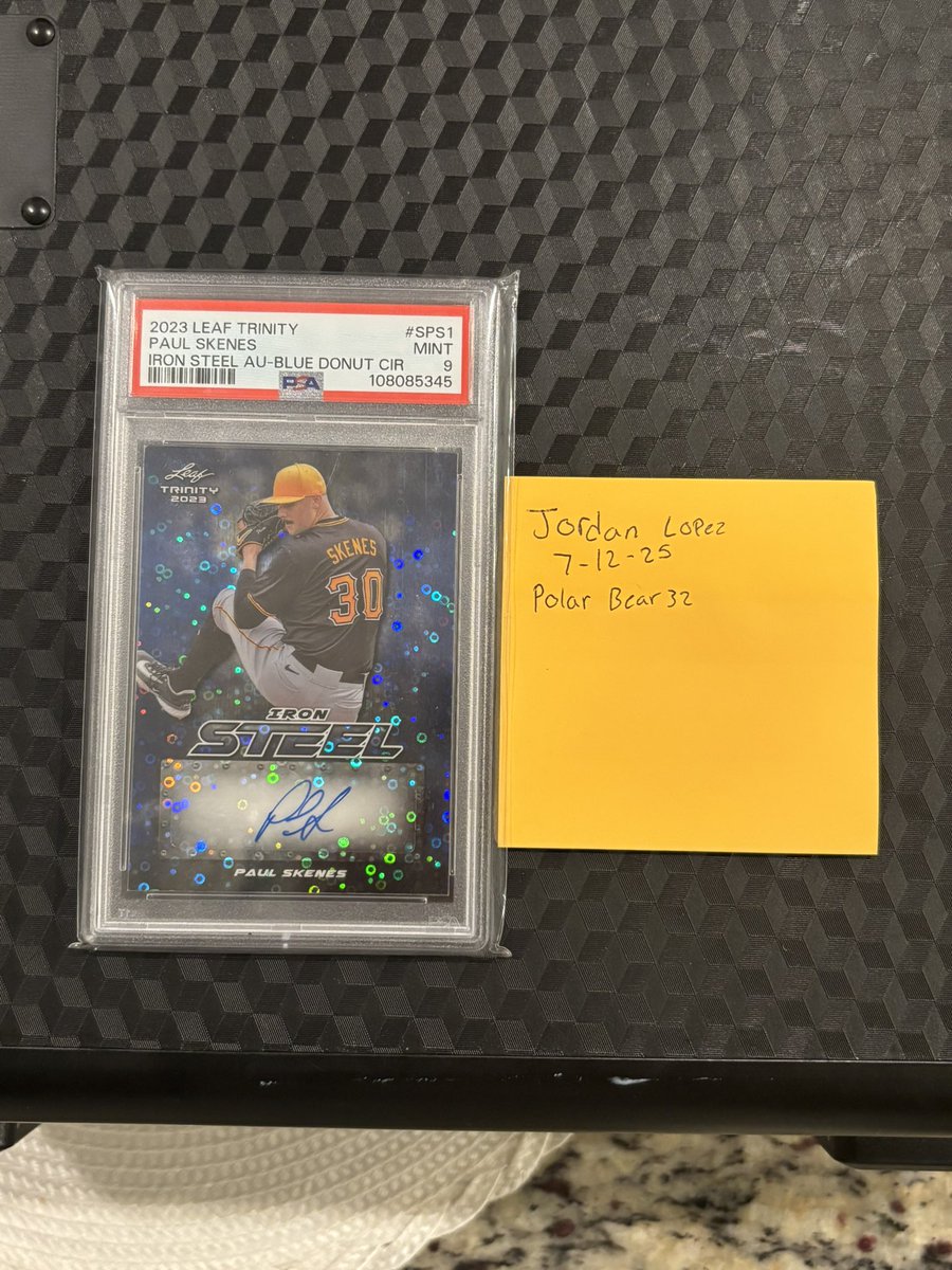 mixboy925's tweet image. Judge /25 Pop 1 $750
Skenes /5 $300