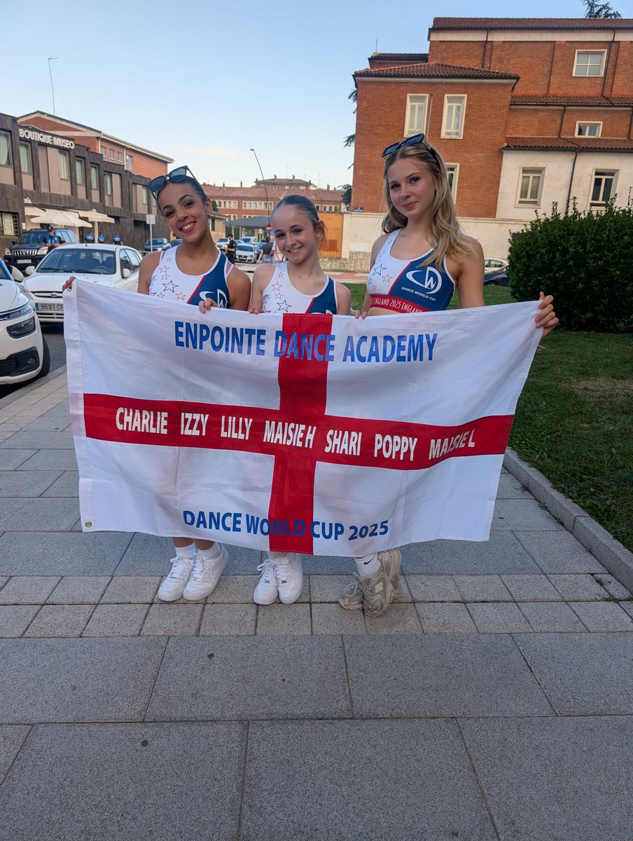 DANCE WORLD CUP
Congratulations to Poppy (Y7) Shari (Y7) and Izzy (Y9) for representing England recently in the Dance World Cup. The girls achieved 5th place for their first dance, and 16th for their second dance. What a fantastic achievement!
#makingfairfaxproud
<a href="/FFaxPrincipal/">Sean Castle</a>