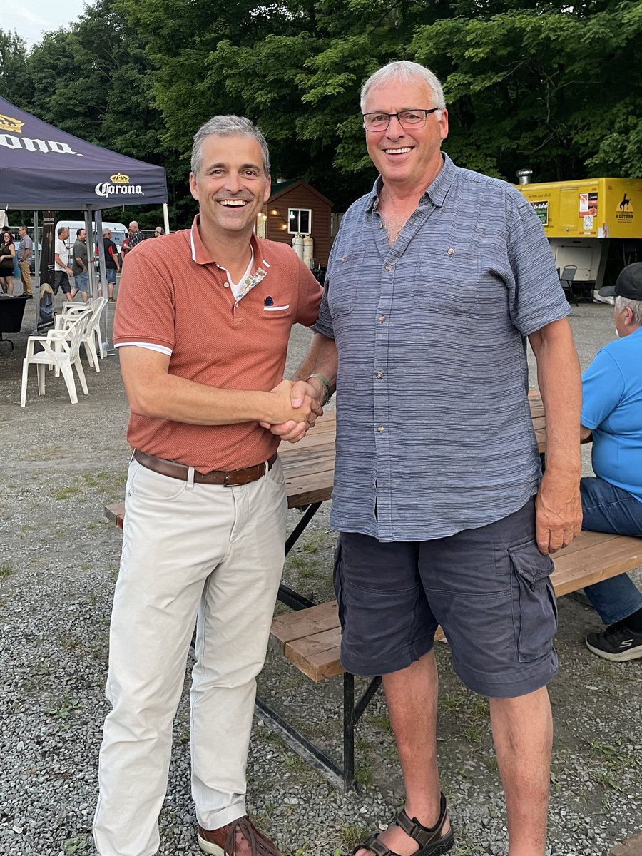 boissoal's tweet image. Impossible de passer à côté du Country Fest à Saint-Pierre-Baptiste !
C’était un réel plaisir de jaser et de fêter avec de l'excellente musique en prime! Je suis toujours impressionné par les férus de danser en ligne!
Une chose est certaine : vous pouvez avoir confiance que…