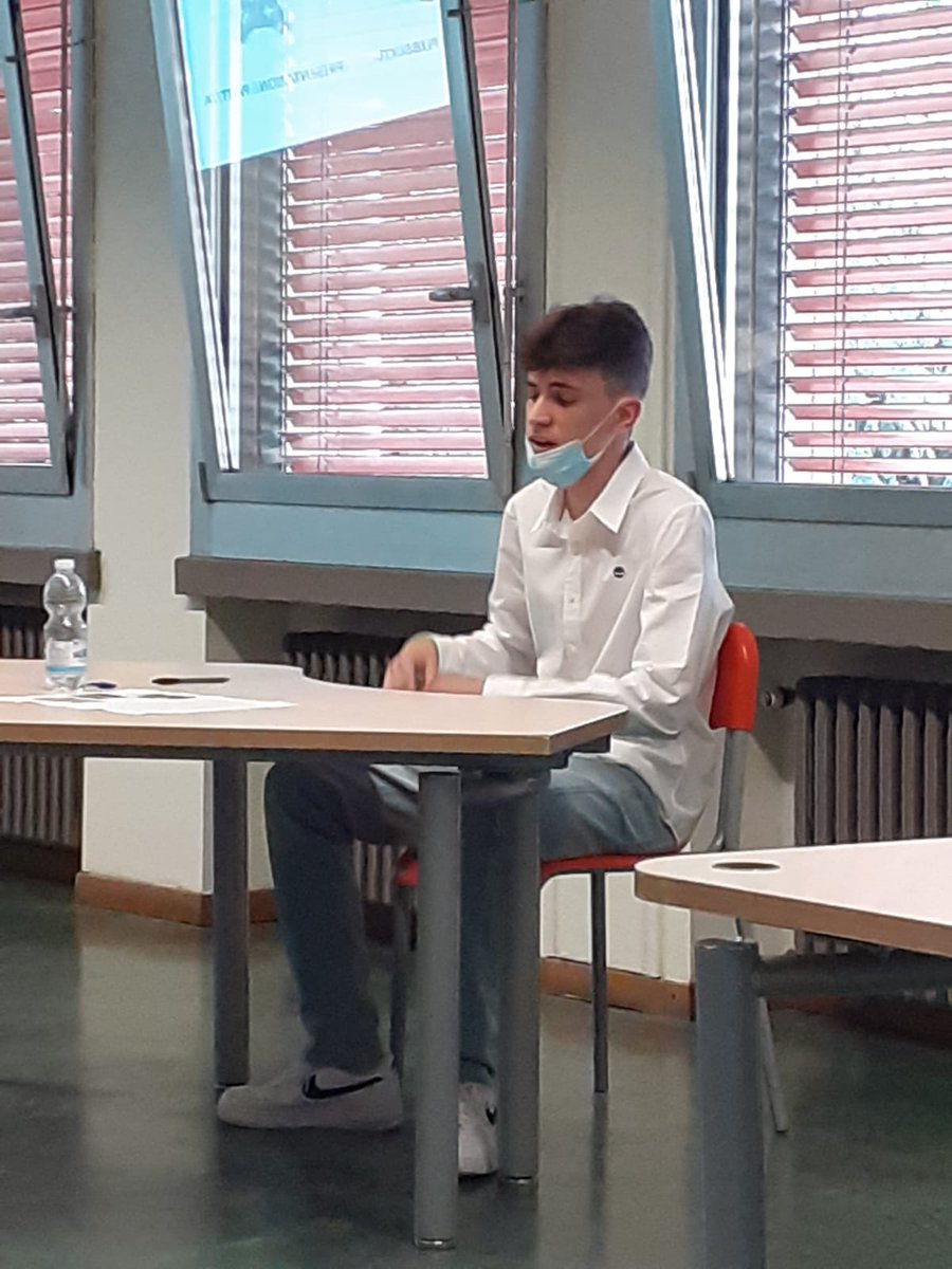 Un ultimo saluto ad Alessandro, con affetto e dolore da tutta la comunità del Falcone-Righi.
iisfalcone-righi.edu.it/portale/2025/0…