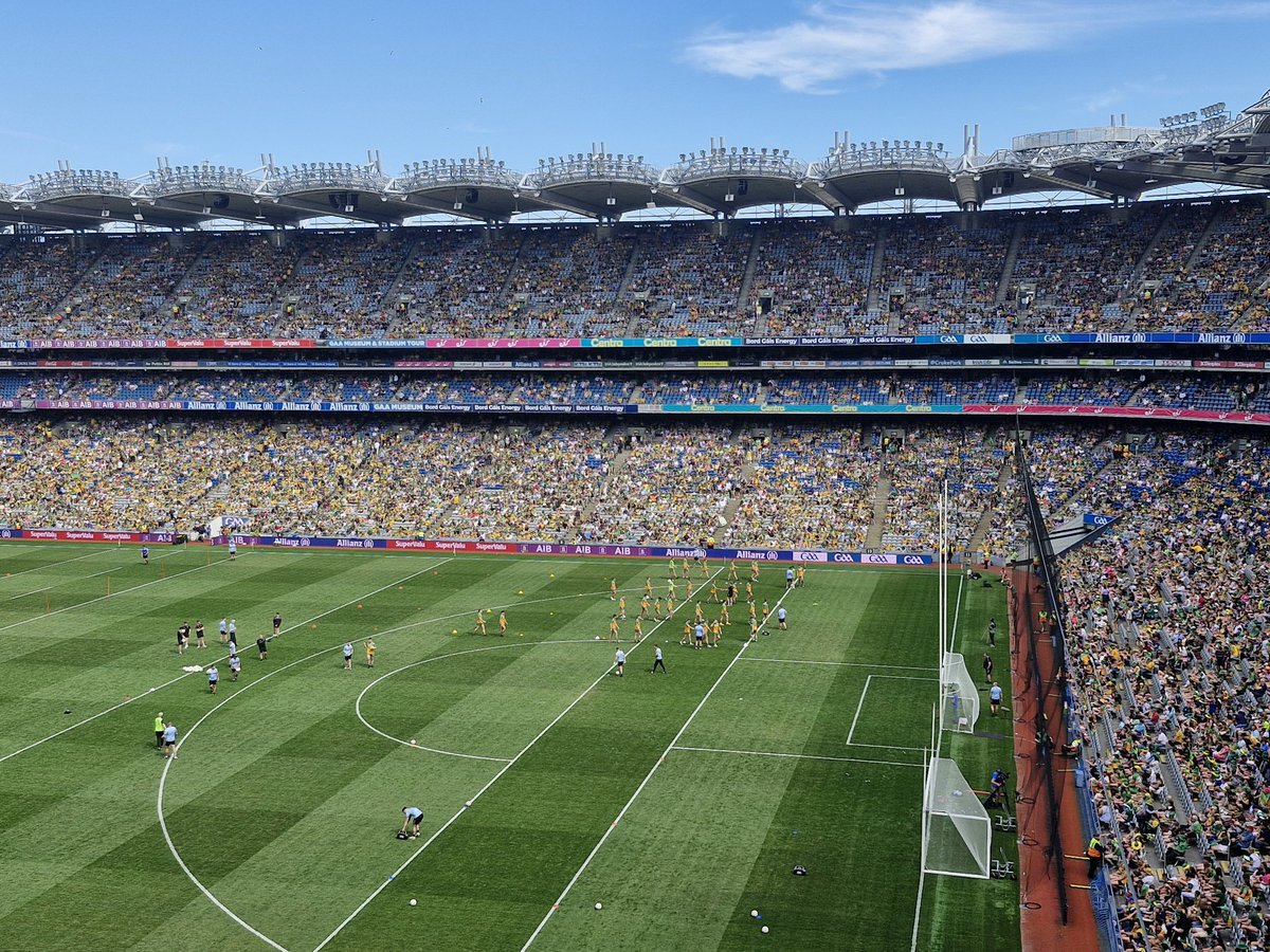Harry Walsh (@harrywalsh65) on Twitter photo It's semi final time...
Football All-Ireland Senior Championship <a href="/officialgaa/">The GAA</a>
<a href="/officialdonegal/">CLG Dhún na nGall</a> v <a href="/MeathGAA/">Meath GAA</a> #GAA It's semi final time...
Football All-Ireland Senior Championship <a href="/officialgaa/">The GAA</a>
<a href="/officialdonegal/">CLG Dhún na nGall</a> v <a href="/MeathGAA/">Meath GAA</a> #GAA