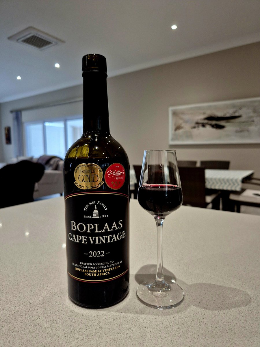CONFIRMED: It is still port weather in Cape Town!