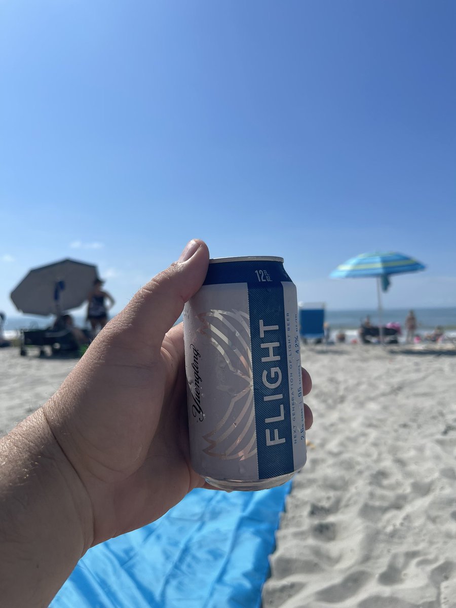 Get in the sun! It’s time for a day of <a href="/yuenglingbeer/">Yuengling Brewery</a> 
#takeflight