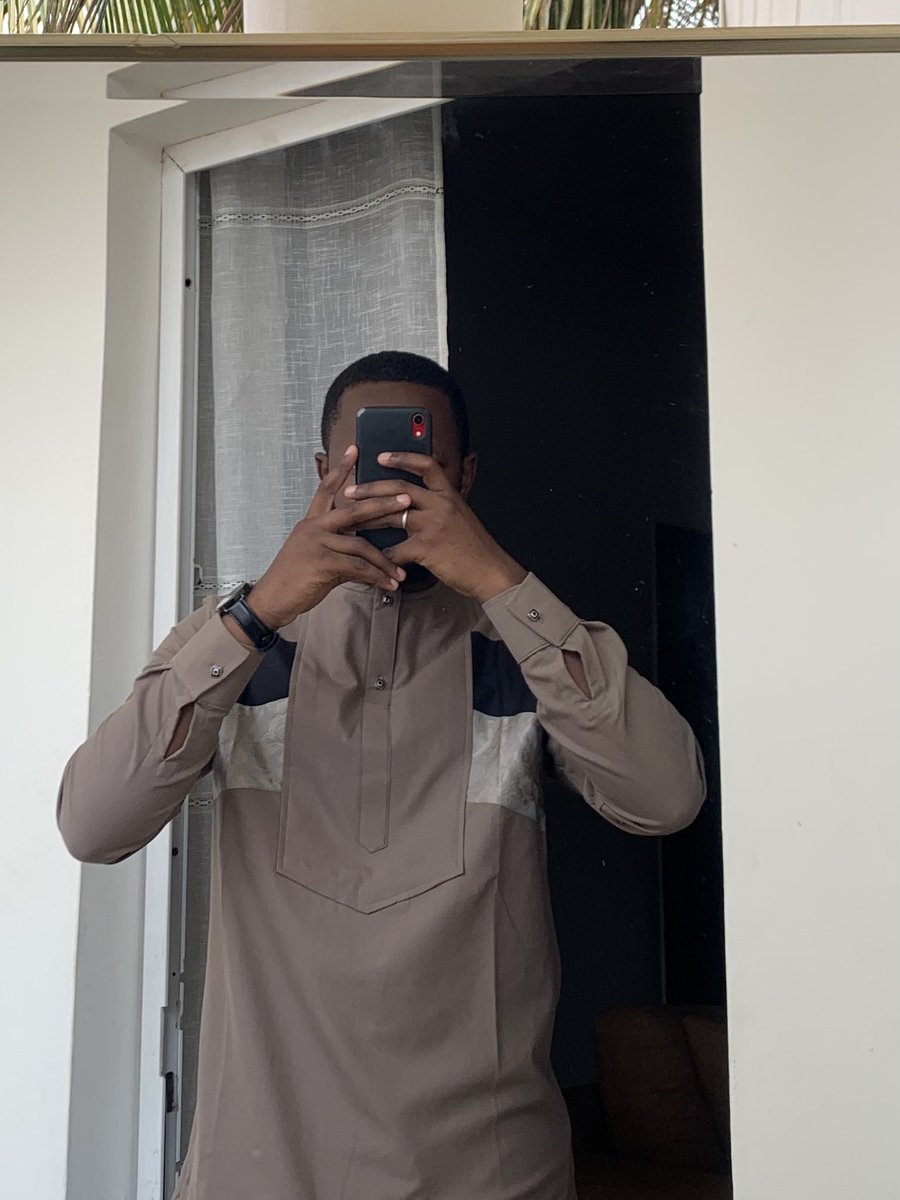 👔✨Un peu de couleurs La famille Bel Textile 🤍

Nous vous présentons de nouveaux modèles de chemises toujours le même principe :
Tout pour sublimer votre style🤩

🏷️Prix : 9 000 F
📞 Commande uniquement sur WhatsApp : 221 70 463 41 55

Lequel vous parle le plus?
#Rtappréciés 🤍