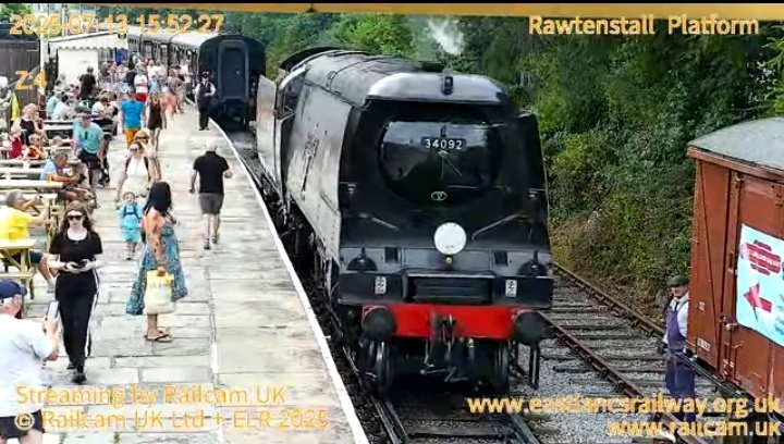 SpotterIan's tweet image. 34092 running round at @eastlancsrly Rawtenstall ,must be boiling hot working today.🥵 @RobertsGarstang @BertrandNICOLL2 @Guard_Amos @stephen37292ML @StevenHughes129